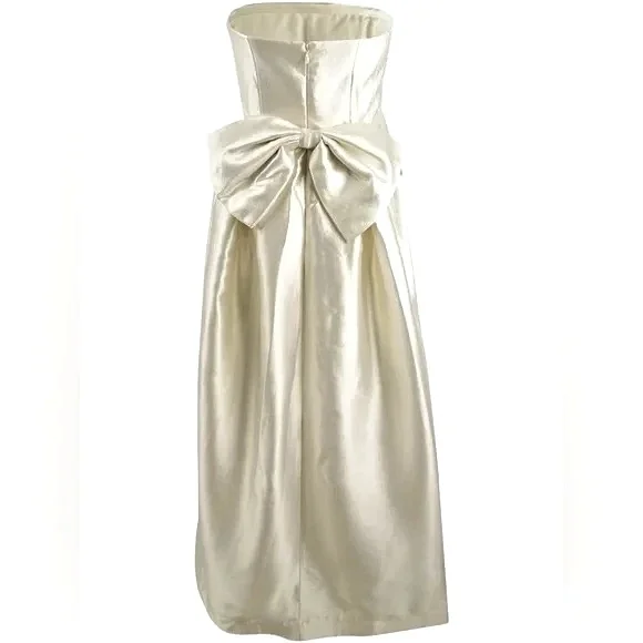 Betsey Johnson Prom Wedding Strapless Dress - Picture 5 of 6
